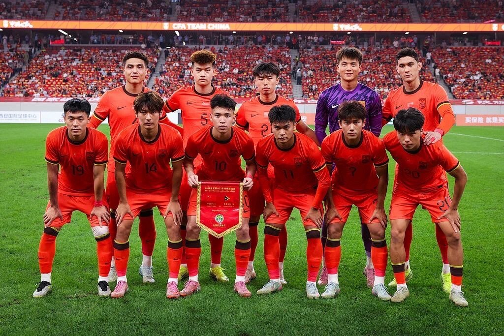 亨利揭秘,热刺新主场,首秀,星空体育官网,StarSky,SPORTS,星空体育中国官网,StarSky体育平台,星空体育服务